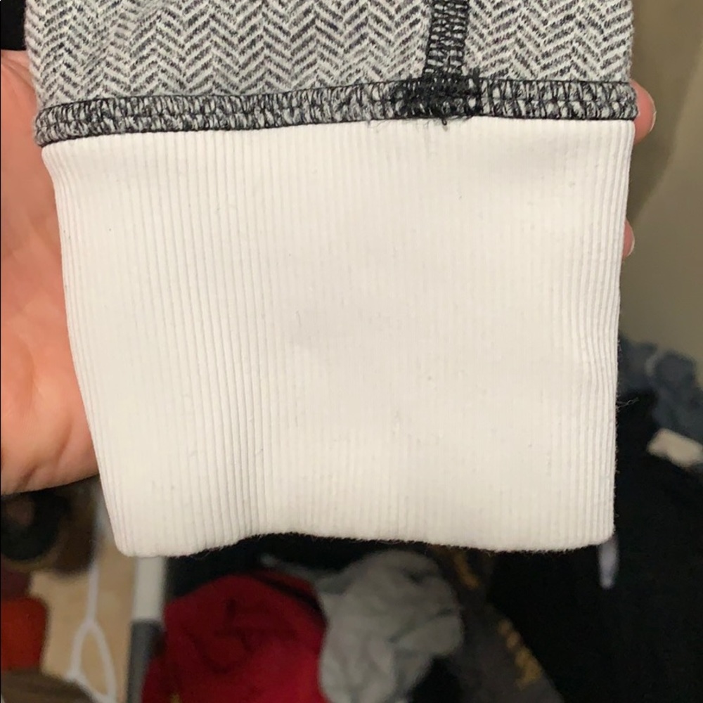 Lululemon Zip-Up - Picture 4 of 6